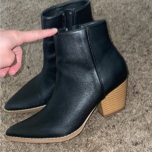 Lulu’s x Matisse Ankle Booties Size 5.5